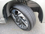 切削加工とブラック塗装を施した純正アルミホイール★【165/55R15】タイヤの溝も、まだまだ!くわしくはスタッフへ。