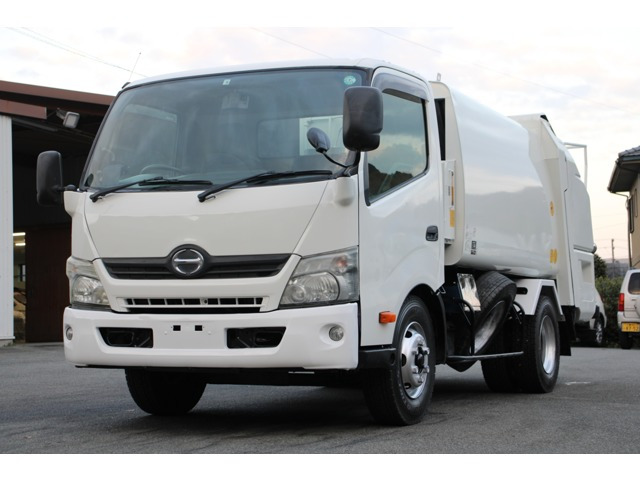 デュトロ 塵芥車 パッカー車 3.2t 6立米 回転式 ワイド