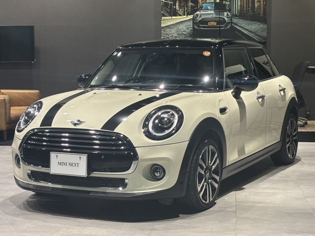 ミニ クーパー 5ドア DCT