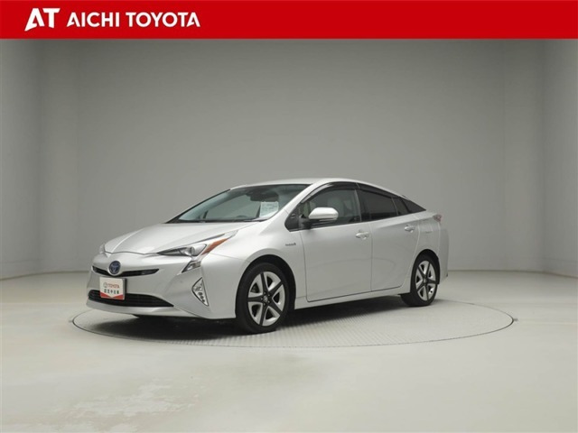 プリウス1.8 A ツーリングセレクション E-Four 4WD