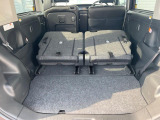 普段のお買い物や通勤、送迎等に十分な荷室スペースを確保しております。セカンドシートを倒すと、大きな荷物の積載も可能です♪