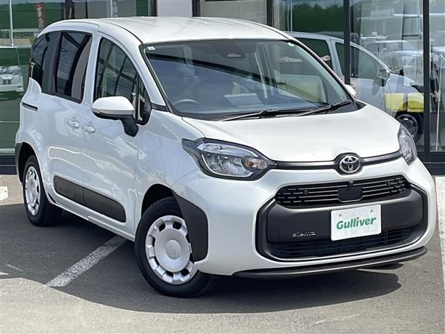 シエンタハイブリッド 1.5 G E-Four 4WD修復歴無し