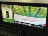 【アラウンドビューモニター】専用のカメラにより、上から見下ろしたような視点で360度クルマの周囲を確認することができます☆死角部分も確認しやすく、狭い場所での切り返しや駐車もスムーズに行えます。