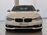 3シリーズツーリング 320i ラグジュアリー 