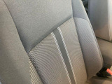 T-ROC TSI STYLE STYLE DESIGN PACKAGE装備車入荷しました!ボディーカラーはフラッシュレッドです。