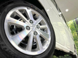 【純正14インチアルミホイール】外観にマッチした純正アルミホイールを装着しております。各種社外アルミホイールや、スタッドレスタイヤも取扱いしております。是非ご相談ください♪