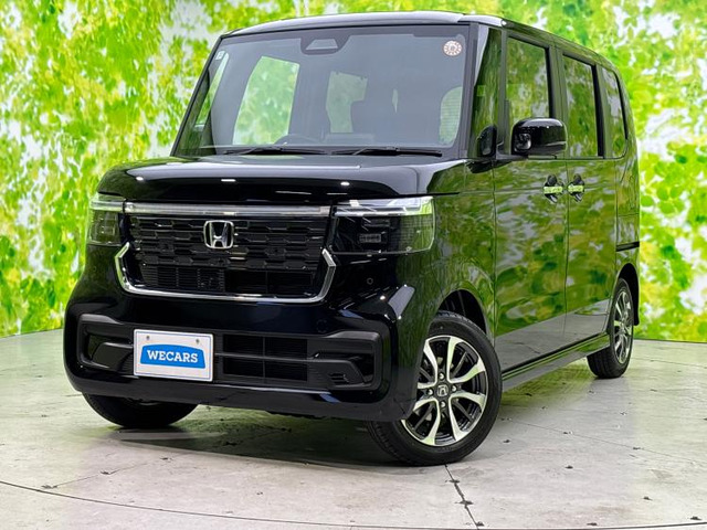 ホンダ N-BOXカスタム の中古車詳細 (登録済未使用車, クリスタル