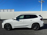 ご納車前には、BMWを熟知したメカニックによる100項目の点検・整備を行います。不具合箇所、交換時期に達している部品に関しましては、全て当社負担で交換してからのご納車となります。