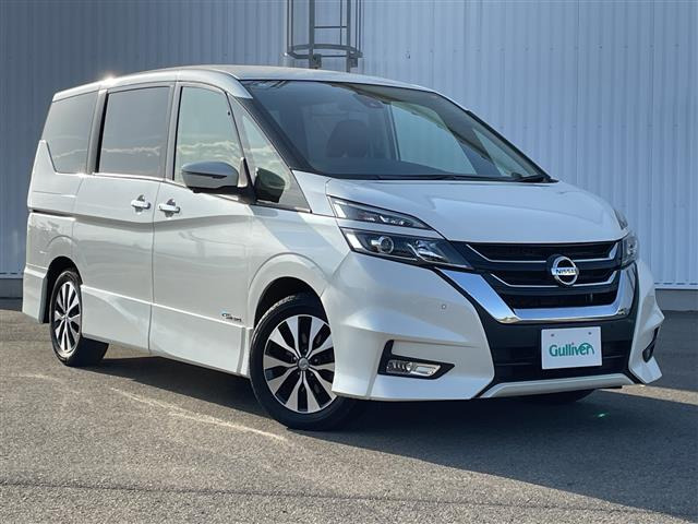 セレナ 2.0 ハイウェイスター 修復歴無し