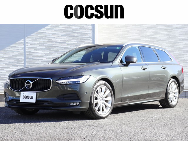 V90D4 モメンタム ディーゼルマルーンブラウン本革シート