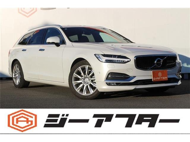 V90T5 モメンタム禁煙車 本革シート 純正8インチナビ