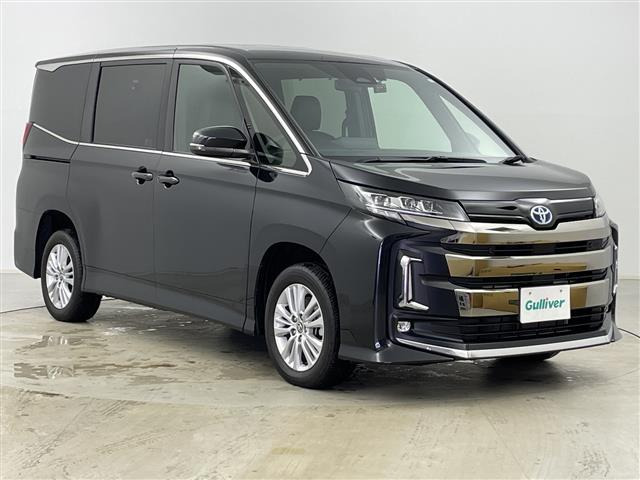 ノア1.8 ハイブリッド S-Z E-Four 4WD修復歴無し