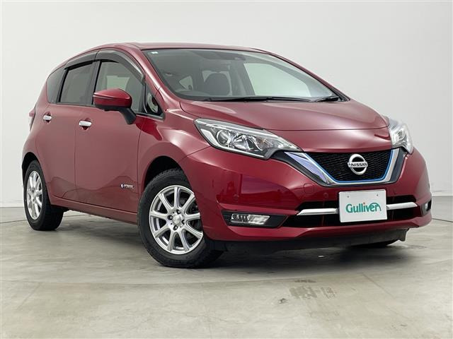 ノート1.2 e-POWER メダリスト FOUR 4WDワンオーナー