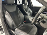 内装クリーニングも施しております。内装の綺麗なお車は気持ちが良くオススメさせていただく1つのポイントになっております。