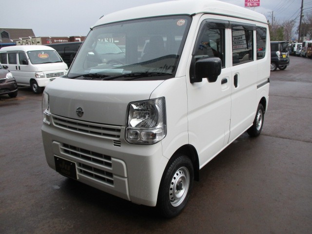 NV100クリッパーDX ハイルーフ 4WD