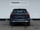 ◆バック/万が一を考え、安全性を重視する方に選ばれているVOLVO車。ドアを開閉するとその重み・厚みに驚くはず