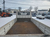 ご契約いただいた車輌は納車前に整備工場にて法定点検を実施しておりますので法定整備記録簿が発行されます。実施した点検・整備内容を確認することができますので、中古車を購入する際の不安も解消できます!