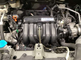 ホンダスタッフがしっかり整備して保証付きにてお渡し致します。エンジンルーム&室内ルームともにクリーニング済みで清潔です。快適なドライブをお楽しみください。