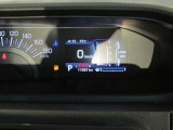 エコドライブをサポートする視認性のいいメーターパネル!!