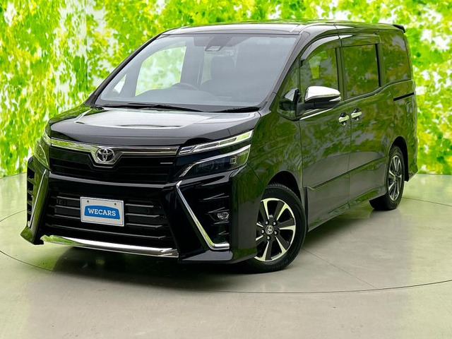 ヴォクシー 2.0 ZS 煌III （3BA-ZRR80W）