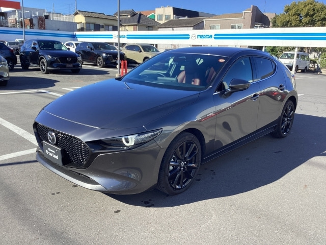 MAZDA3ファストバック 2.0 X ツーリング バーガンディレザーパッケージ 4WD