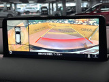 【360&deg;ビューモニター】専用のカメラにより、上から見下ろしたような視点で360度クルマの周囲を確認することができます☆死角部分も確認しやすく、狭い場所での切り返しや駐車もスムーズに行えます。