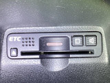 ビルトインタイプの【ETC】で見た目もスッキリ。高速道路の利用にとても便利です。