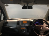 見晴らし良好で、運転にゆとりが広がります。