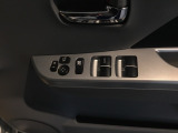 ドアスイッチもシンプルで、使いやすさを考え設計されています。