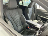 【お車の品質について】内外装の状態をより詳しくお伝えするため第三者機関《AIS》による公平かつ厳正な検査を実施いたします。お車の状態を数値化した車両評価証もご覧頂けます。※検査待ちの場合もございます。
