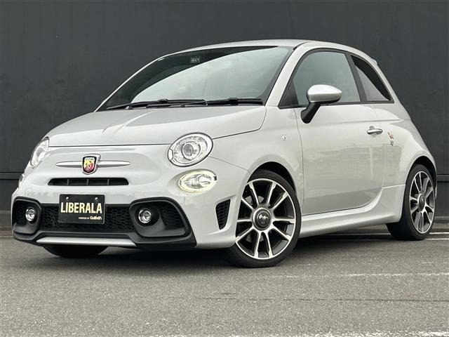 アバルト595 ツーリズモ 本革シート 修復歴無し