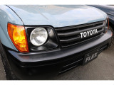 TOYOTAロゴがクラッシックな雰囲気です。