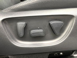 【パワーシート】スイッチ一つで簡単にシートの微調整が可能!電動だから力もいりません!快適なシートポジションにセットして、快適なドライブをお楽しみください。