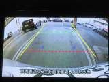 バックビューモニター シフトレバーを「R」位置にすると、自動的に後方の画像を表示します。車庫入れなどでバックする際に後方確認ができて便利です。