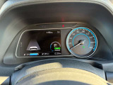 視認性の良いメーターまわり。燃費などもご確認いただけます!