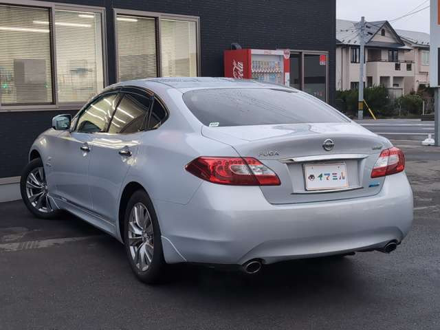 日産 フーガハイブリッド の中古車詳細 (106,000km, エターナルスノー 