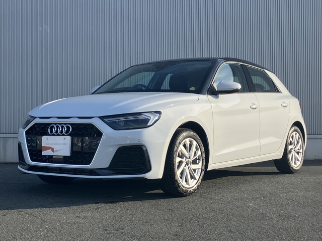 A1スポーツバック25 TFSI アドバンスド