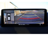 全周囲モニター付で、車庫入れも駐車もラクラクです。