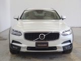 V90クロスカントリー D4 AWD プロ ディーゼル 4WD 