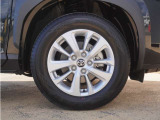 ◆アルミホイール装着車です!これで足元まわりもおしゃれにきまります!