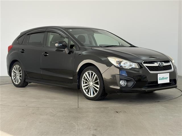 インプレッサスポーツ2.0 i-S 4WD修復歴無し