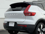 ◆バック/万が一を考え、安全性を重視する方に選ばれているVOLVO車。ドアを開閉するとその重み・厚みに驚くはず