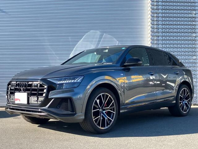 Q855 TFSI クワトロ デビューパッケージ Sライン 4WD