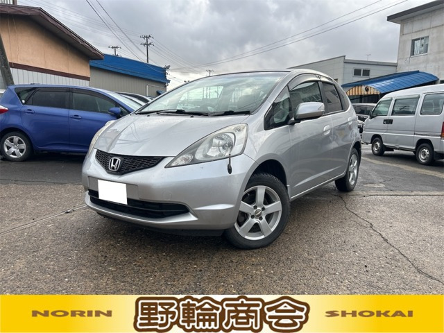 フィット1.3 L 4WD