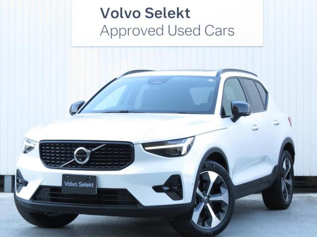 XC40ウルトラ B4 AWD ダークエディション 4WD