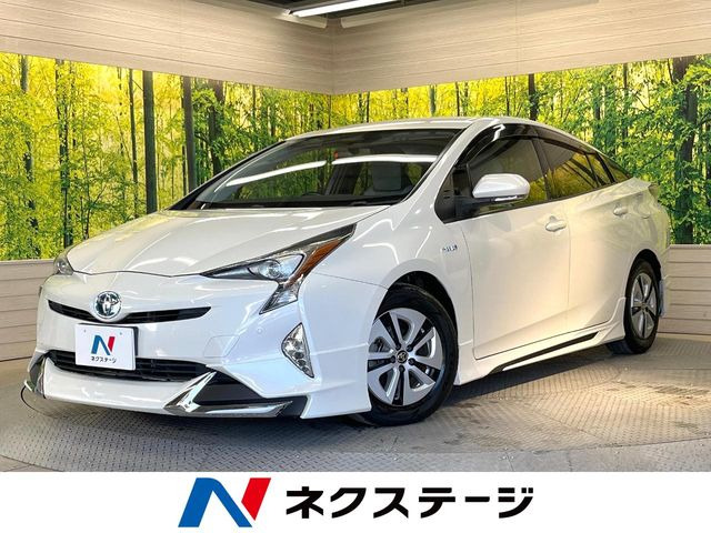 プリウス 1.8 S （DAA-ZVW50）