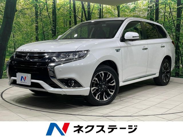 アウトランダーPHEV2.0 G プレミアムパッケージ 4WD
