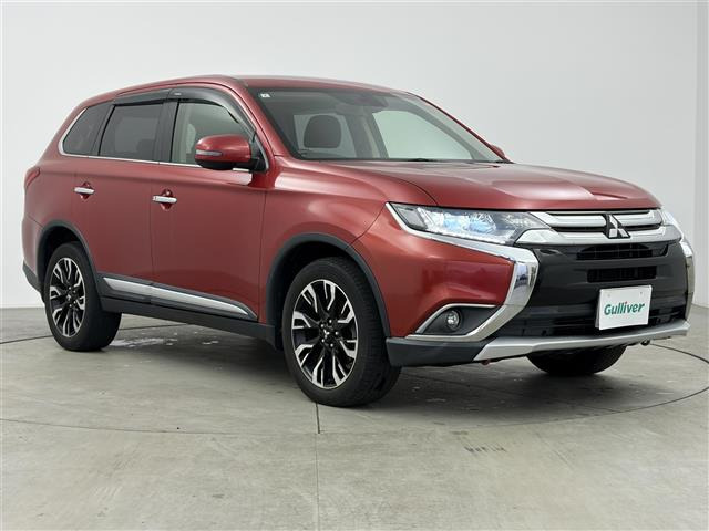 アウトランダー2.4 24G ナビパッケージ 4WD4WD 修復歴無し