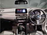 ☆センターパネルを運転席側に僅かに傾けたBMW独特のインパネ☆【駆け抜ける歓び】はここからもスタートしております☆