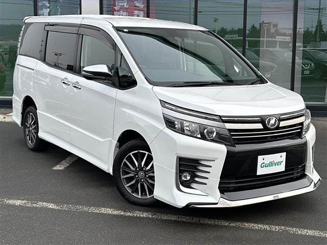 ヴォクシー2.0 ZS 煌II 4WD修復歴無し